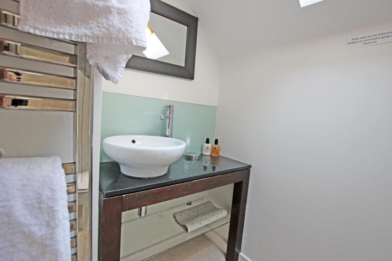 Grooms Cottage Alkham Екстер'єр фото